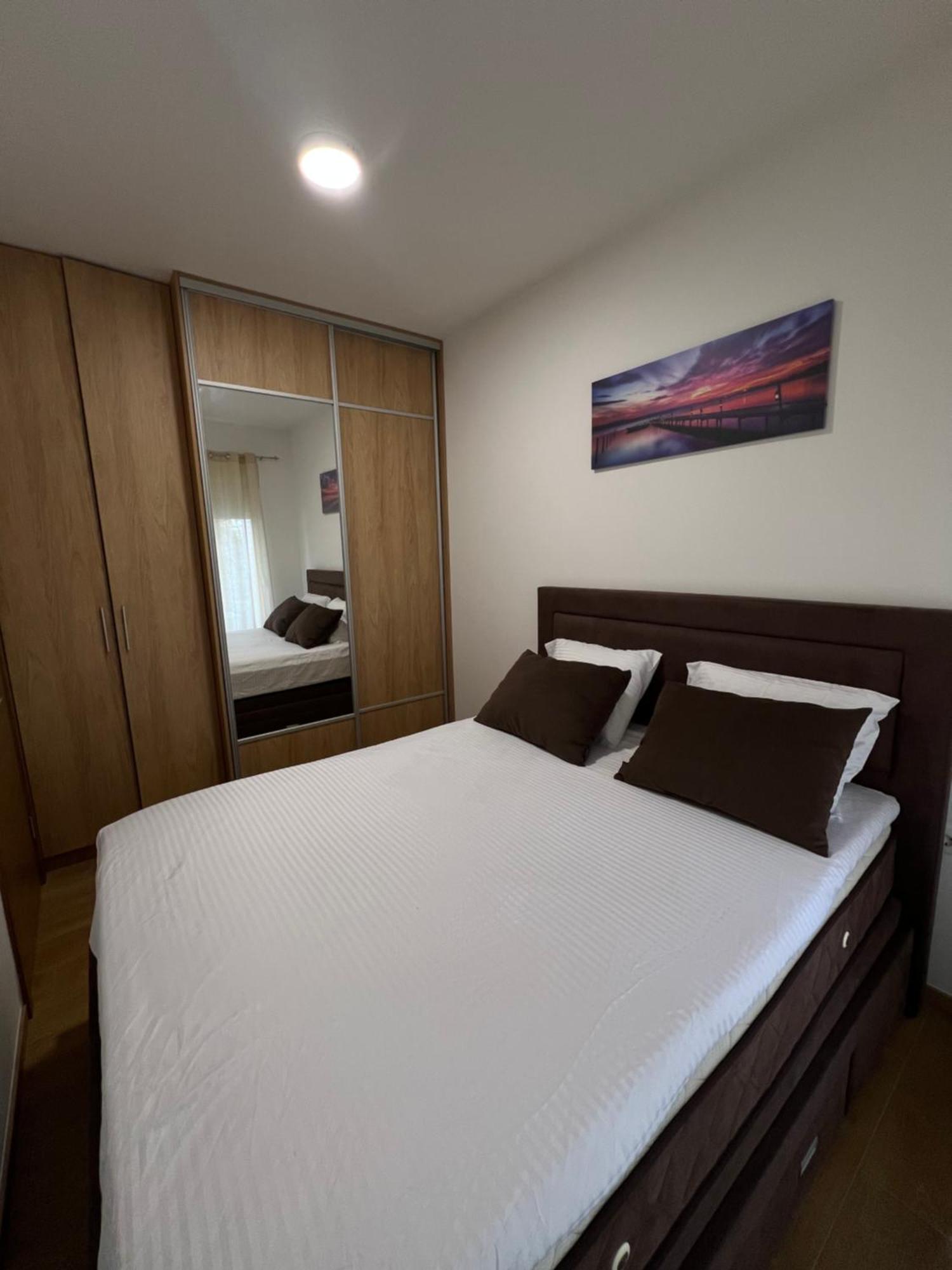 Budva Apartment *